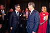Kia CEO Song Ho-sung, left, greets Georgia Gov. Brian Kemp at the 'Georgia Night' event held at the Conrad Seoul in western Seoul on Monday. [NEWS1]