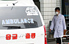 A medical worker at a university hospital in Seoul goes about his duties on Friday as the government and the medical community remain at an impasse over the increase in medical school admissions. [NEWS1]