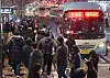 Commuters crowd a bus stop near the National Tax Service's Namdaemun District Office in Jung District, central Seoul, during afternoon rush hours on Jan. 11. [YONHAP]
