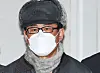 Former Defense Intelligence Commander Noh Sang-won is handed over to prosecutors at the Seoul Seobu Police Precinct in Eunpyeong District, western Seoul, on Dec. 24. [YONHAP]
