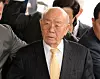 Chun Doo Hwan, Korea's authoritarian leader of the 1980s, photographed in March 2019. Prosecutors recommended a one-and-a-half-year jail sentence for the ex-president. [YONHAP]