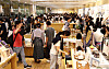 Visitors crowd the gift shop at the National Museum of Korea in Yongsan District, central Seoul, on Oct. 8. [NEWS1]