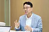 Ohk Kyung-seok, senior vice president of HD Hyundai Electric's power equipment sales, talks during an interview with the Korea JoongAng Daily at the company's R&D center in Seongnam, Gyeonggi, on Aug. 18. [HD HYUNDAI ELECTRIC]