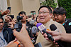 Thailand Deputy Finance Minister Julapun Amornvivat, second right, speaks to media at Government House in Bangkok, Thailand, July 8. [AP/YONHAP]