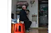 An older person who lives alone is seen at his home in Dongdaemun District, central Seoul, on Dec. 18. [KIM JONG-HO]
