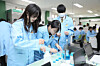 Students at a science high school conduct experiments in an undated file photo. [GYEONGGI OFFICE OF EDUCATION]