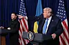 U.S. President Donald Trump, next to Ukrainian President Volodymyr Zelensky, points a finger during a press conference after their lunch meeting at Trump's Mar-a-Lago club, in Palm Beach, Florida, Dec. 28. [REUTERS/YONHAP]