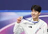 Hwang Dae-heon of Korea celebrates after winning the silver medal in the men's 1,500-meter short track speed skating event at the Winter Olympics at Milano Ice Skating Arena in Milan on Feb. 14.  [YONHAP]