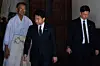 Japan's Agriculture Minister Shinjiro Koizumi, center, leaves the Yasukuni Shrine in Tokyo after a visit on the 80th anniversary of Japan's surrender in World War II on Aug. 15. [AP/YONHAP]