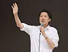 Reform Party presidential candidate Lee Jun-seok speaks during a campaign rally in front of Chung Ang University in Dongjak District, southern Seoul on May 30. [YONHAP]
