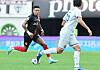 FC Seoul midfielder Jesse Lingard, left, dribbles the ball during the K League 1 match against Suwon FC at Seoul World Cup Stadium in western Seoul on Sept. 29. [NEWS1]
