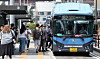 Commuters get on a bus at a bus station in Jung District, central Seoul, on May 27. [NEWS1]