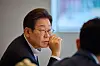 President Lee Jae Myung speaks to aides during a weekly meeting at the presidential office in Yongsan District, central Seoul on July 22. [NEWS1]