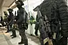 Special forces deployed after President Yoon Suk Yeol's martial law declaration stand in front of the front gates of the National Assembly in Yeouido, western Seoul, on Dec. 4, 2024. [JOONGANG ILBO]