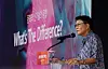Lee Soo-man, founder of SM Entertainment and A2O Entertainment, speaks during the JoongAng 60th Anniversary Global Media Conference held at the Lotte Hotel in central Seoul on Sept. 18. [JOONGANG ILBO]