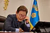 President Lee Jae-myung speaks by phone with Vietnamese President Luong Cuong at his office in Seoul on June 12 in this photo provided by the presidential office. [JOINT PRESS CORPS]