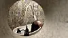 A 24-year old Turkish student receiveds a head spa service at Moclock on Jan.14. [WOO JI-WON]
