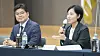 Kim Gab-jung, right, director general of the Korea Disease Control and Prevention Agency's department of disease diagnosis and analysis, answers questions during a press briefing on the development of the world's first recombinant protein-based anthrax vaccine by the agency and GC Biopharma Corp. at GC Biopharma's vaccine plant in Hwasun on July 1. [YONHAP]
