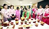 Foreign women who moved to Korea learn Korean traditional household etiquette in a community center in Gwangju in September last year. [YONHAP]
