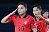Korea's Cho Young-wook salutes during a Hangzhou Asian Games match against Kuwait at Jinhua Stadium in China on Sept. 19, 2023. [NEWS1]