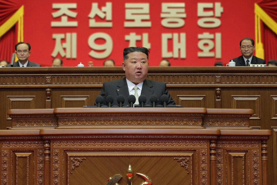 Pyongyang Leader Pyongyang slams door on Seoul, open to U.S. talks