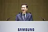 Han Jong-hee, CEO and vice chairman of Samsung Electronics, speaks during a general shareholder meeting in Suwon, south of Seoul, on March 19. [YONHAP]