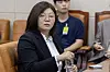 Director of NewJeans' music videos sues ADOR CEO for defamation