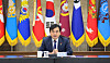 Defense Minister Ahn Gyu-back presides over a meeting to assess the progress of Korea's bid to retake wartime operational control from the United States in this photo provided by Ahn's office on Jan. 28. [MINISTRY OF NATIONAL DEFENSE]