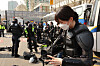 Police officers put on protective gear ahead of the Constitutional Court's announcement of its verdict on now former President Yoon Suk Yeol's impeachment on Apr 4. [YONHAP]
