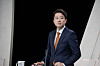 Lee Jun-seok, the presidential candidate for the Reform Party, prepares for the third and final debate at the MBC studio in Mapo District, western Seoul, on May 27. [JOINT PRESS CORPS]