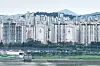 Apartments in Seoul on June 29. [YONHAP]