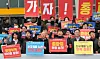 Unionized railway workers endorse the decision to launch a general strike during a press conference held in front of Seoul Station in central Seoul on Thursday. [YONHAP]
