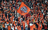 Hanwha Eagles fans cheer during the fifth game of the 2025 Shinhan SOL Bank KBO postseason Korean Series against the LG Twins at Hanwha Life Ballpark in Daejeon on Oct. 31. [NEWS1]