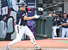 Doosan Bears catcher Yang Eui-ji hits a double during a KBO game against the Lotte Giants at Sajik Baseball Stadium in Busan on July 10. [YONHAP]