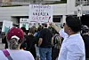 Ice immigration raid demonstrators rally at the Metropolitan Detention Center in Los Angeles on June 12. [UPI/YONHAP]