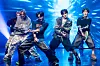 Boy band 1Verse performs ″Shattered″ during its debut showcase at the Ilchi Art Hall in southern Seoul on July 18. [DANIELA GONZALEZ PEREZ]