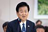 Unification Minister Chung Dong-young delivers remarks on the passage of bills during the seventh full session of the National Assembly’s Foreign Affairs and Unification Committee at the National Assembly in Yeouido, western Seoul, on Nov. 28. [NEWS1]