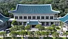 On June 3, the day of the 21st presidential election, tourists crowd the Blue House in Jongno District, central Seoul. Once a symbol of power and more recently celebrated as a public space returned to the people, the Blue House is drawing renewed attention amid speculation that it could once again serve as the president’s office. [NEWS1]
