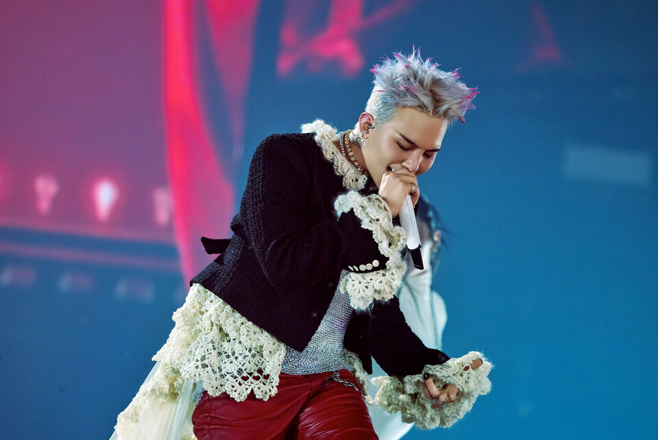 G-Dragon sells out Tokyo Dome for Japanese leg of 'Übermensch' tour