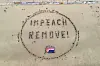 Protesters form an ″Impeach & Remove″ human banner on Ocean Beach during a protest against U.S. President Donald Trump, in San Francisco on April 19. [AP/YONHAP]