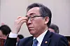 Foreign Minister Cho Tae-yul attends an emergency meeting on the designation by the U.S. Department of Energy (DOE) of South Korea as a sensitive country at a plenary session of the Foreign Affairs and Unification Committee held at the National Assembly in Yeouido, western Seoul on March 24. [NEWS1]
