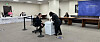 Overseas voters living in the United States cast their ballots at a polling station at the consulate general in Los Angeles last Wednesday. [YONHAP]