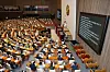 Two special counsel probe bills targeting President Yoon Suk Yeol and first lady Kim Keon Hee, as well as eight other pieces of vetoed legislation, are scrapped after failing to gather enough votes at the National Assembly in Yeouido, western Seoul, on Jan. 8. [NEWS1]