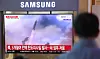 Citizens watch a news broadcast about North Korea's missile luanch at the waiting room of Seoul Station in Jung District, central Seoul on Oct. 22. [NEWS1]