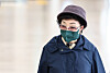 Choi Eun-soon, the mother of Kim Keon Hee, the wife of former President Yoon Suk Yeol, appears for questioning as a suspect at the special counsel’s office in the KT Gwanghwamun Building West in Jongno District, central Seoul, on Nov. 4. [NEWS1]