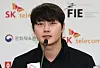 Fencer Oh Sang-uk speaks during a press conference at Olympic Parktel in southern Seoul on April 30. [YONHAP]