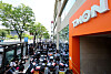 Merchants and customers affected by TMON and WeMakePrice's liquidity crisis stage a protest in front of TMON's headquarters in Gangnam District, southern Seoul, on Aug. 13. [NEWS1]