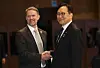 Korean Minister for Trade Cheong In-kyo, right, and Jamieson Greer, U.S. trade representative (USTR), left, shake hands during the Asia-Pacific Economic Cooperation (APEC) trade ministers’ meeting in Jeju on May 15. [NEWS1]