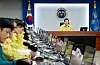 President Lee Jae Myung speaks on his upcoming two-country trip to Japan and the United States in a meeting with senior aides at the Yongsan presidential office in central Seoul on Aug. 21. [JOINT PRESS CORPS]