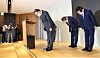 SPC Group Chairman Hur Young-in bows in apology for the death of a worker in her 20s in an industrial accident at an SPC-affiliated plant in Pyeongtaek, Gyeonggi, on Oct. 21, 2022. [YONHAP]